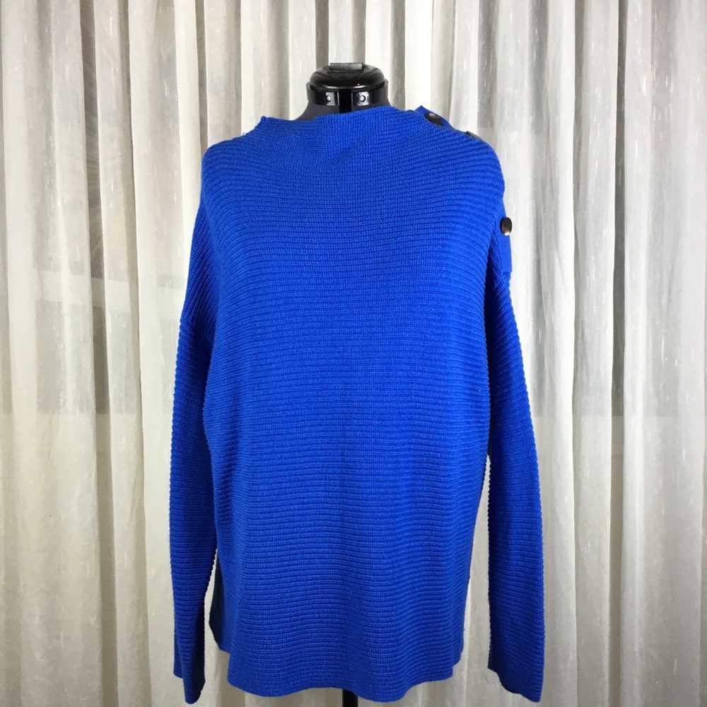 🦋 3 for $25 - Button Shoulder Knit Sweater Periwinkle Blue